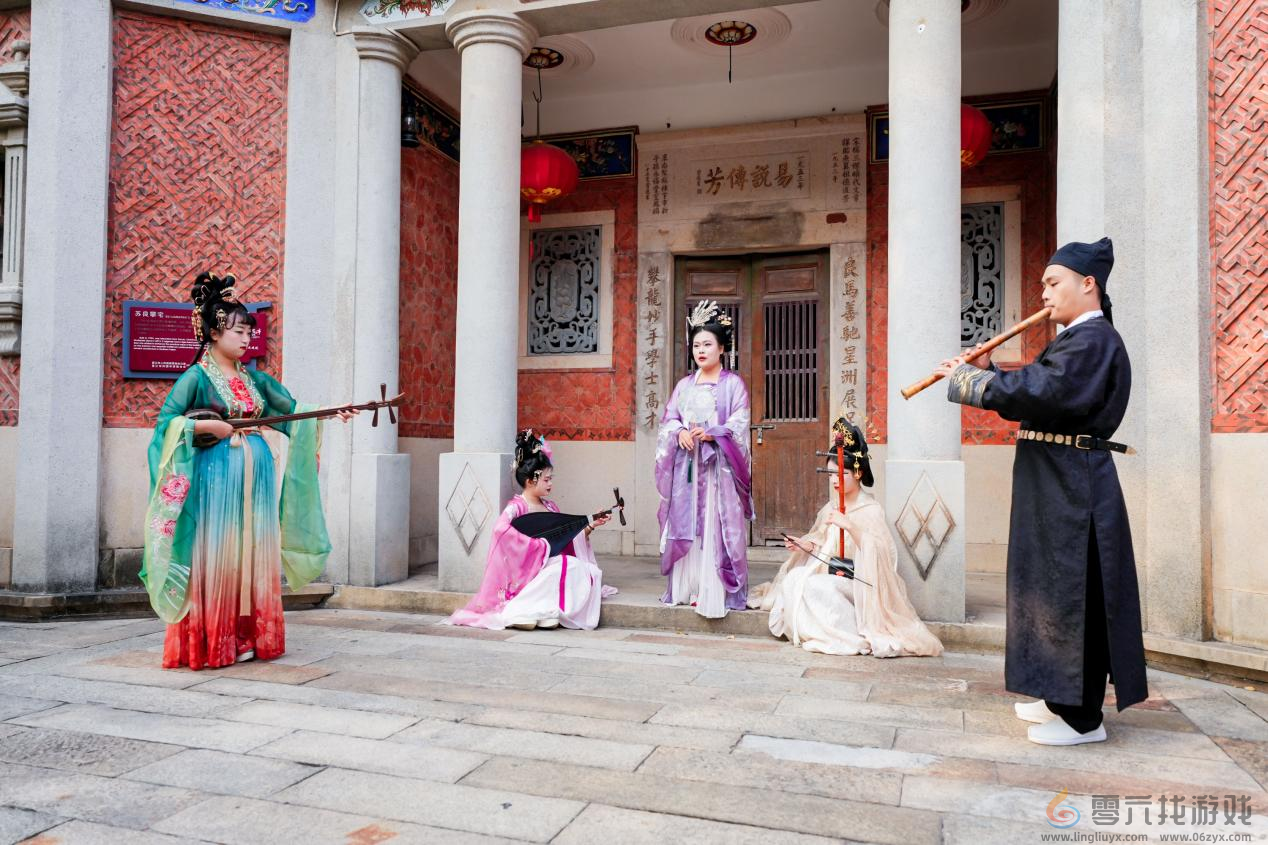 2024 NEST全国电子体育大赛年度总决赛暨五店市电竞节盛大开幕(图21) 2024 NEST全国电子体育大赛年度总决赛暨五店市电竞节盛大开幕(图21)