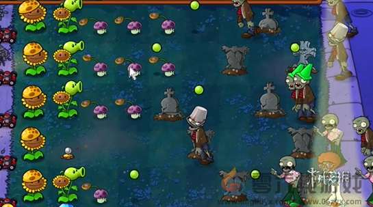 植物大战僵尸杂交版前院告急第八关怎么过(图4) 植物大战僵尸杂交版前院告急第八关怎么过(图4)